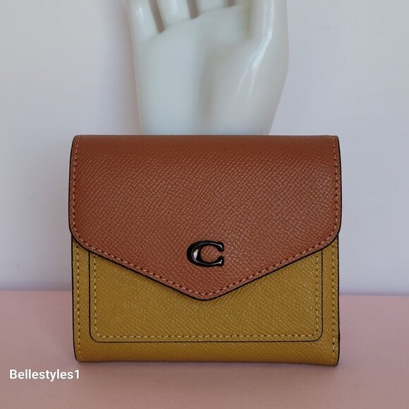 COACH Wyn Colorblocked Crossgrain Leather Small Tri-fold Wallet- Flax Multi🎈$89 - Picture 6 of 16
